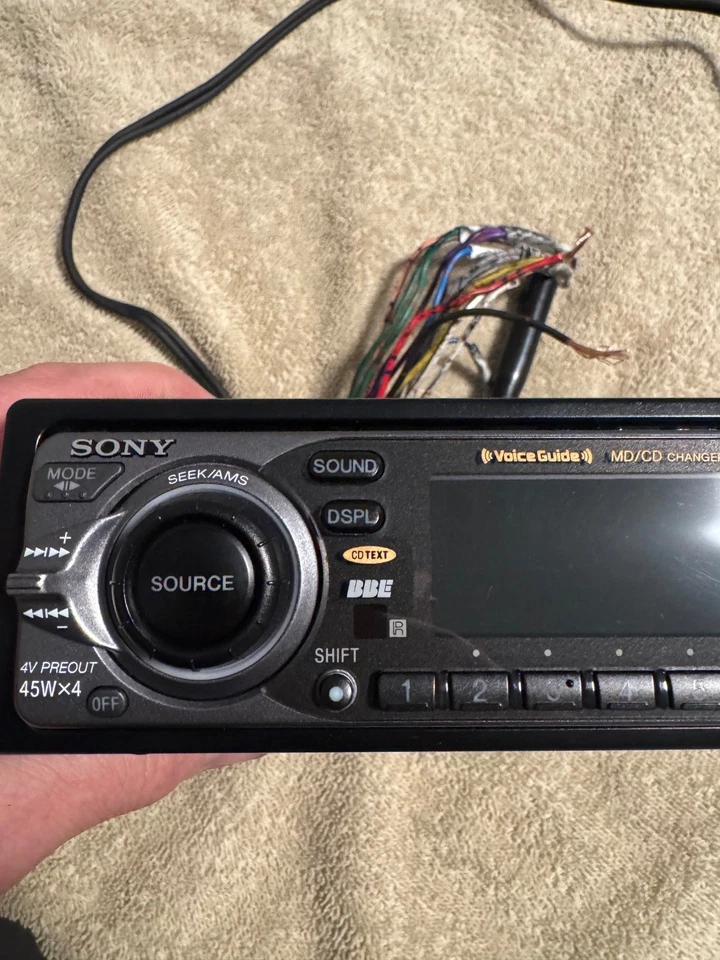 SONY XR-C9100 CASSETTE PLAYER & RM-X4S Remote Rare Car Audio - Image 2 of 4