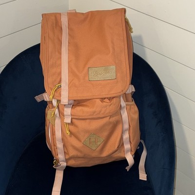 JanSport Hatchet 21L Pink Hiking Backpack Fits 15'' Laptop,
