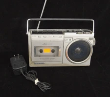 VINTAGE 1980's SAYNO M 6400 fm/am CASSETTE RECORDER-PLAYER mini BOOMBOX VG COND.