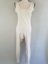 Vtg 1920s Munsingwear Womens Sleeveless Union Suit Scoop Neckline Tag Sz 6 Cream
