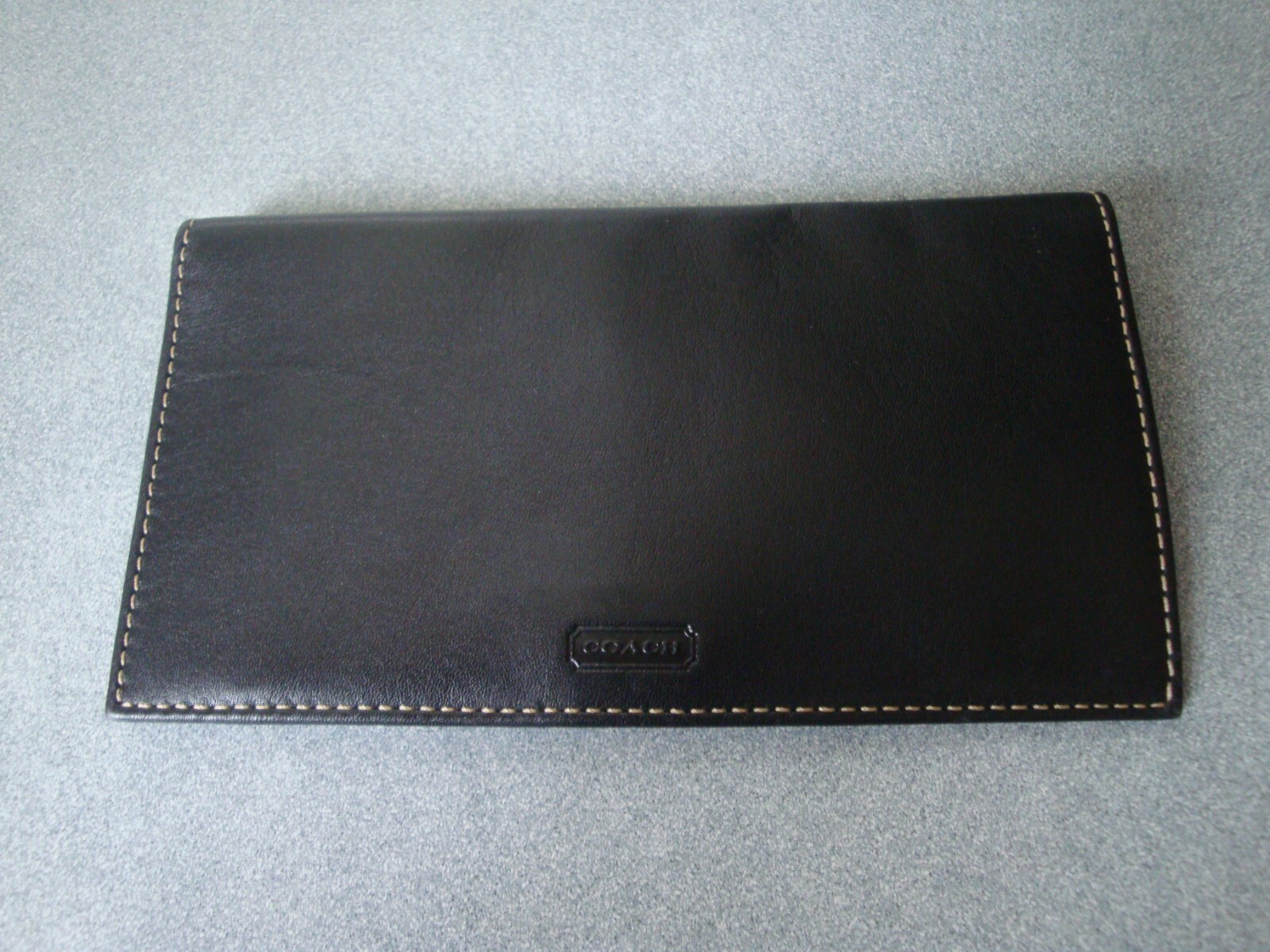 EXC COACH CLASSIC BLACK SOLID LEATHER CHECKBOOK P… - image 1