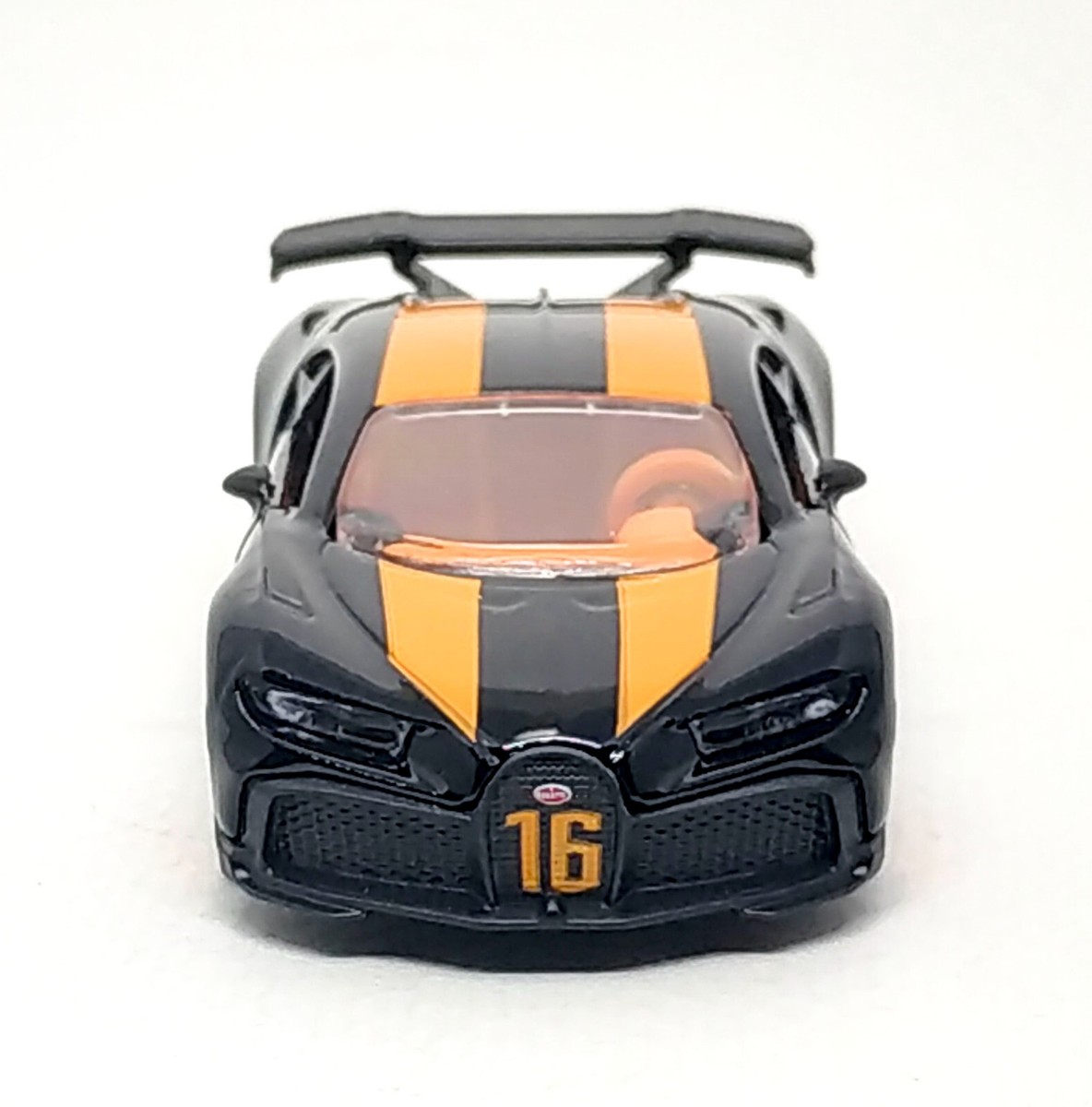 Majorette Bugatti Chiron Pur Sport Black / Orange Stripe 1:65 (3