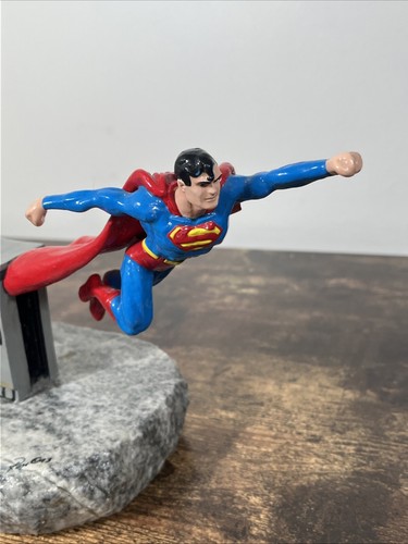 Ron Lee Superman DC Help is on the Way scultura in peltro limitata 116/750 - Foto 4 di 15