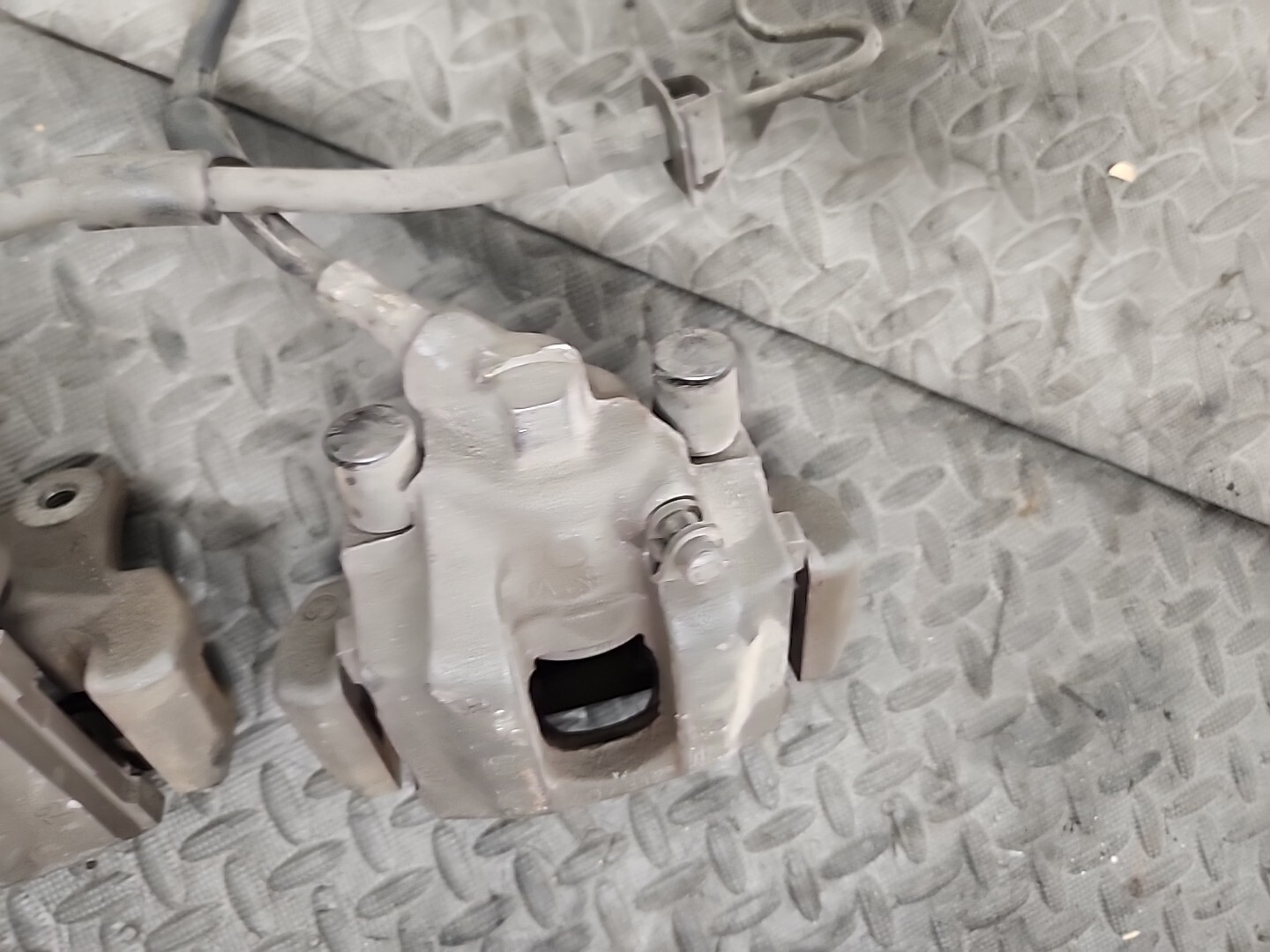 9599 BMW E36 M3 Rear Brake Calipers Pair eBay