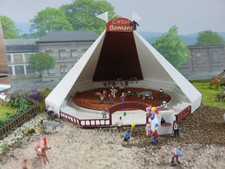 ( 1:220 ) Zirkuszelt oval Bausatz ohne Figuren Spur Z ( Z125B )