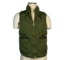 Woolrich Womens Quilted Green Puffer Vest W/ Pockets  Gold Zipper S