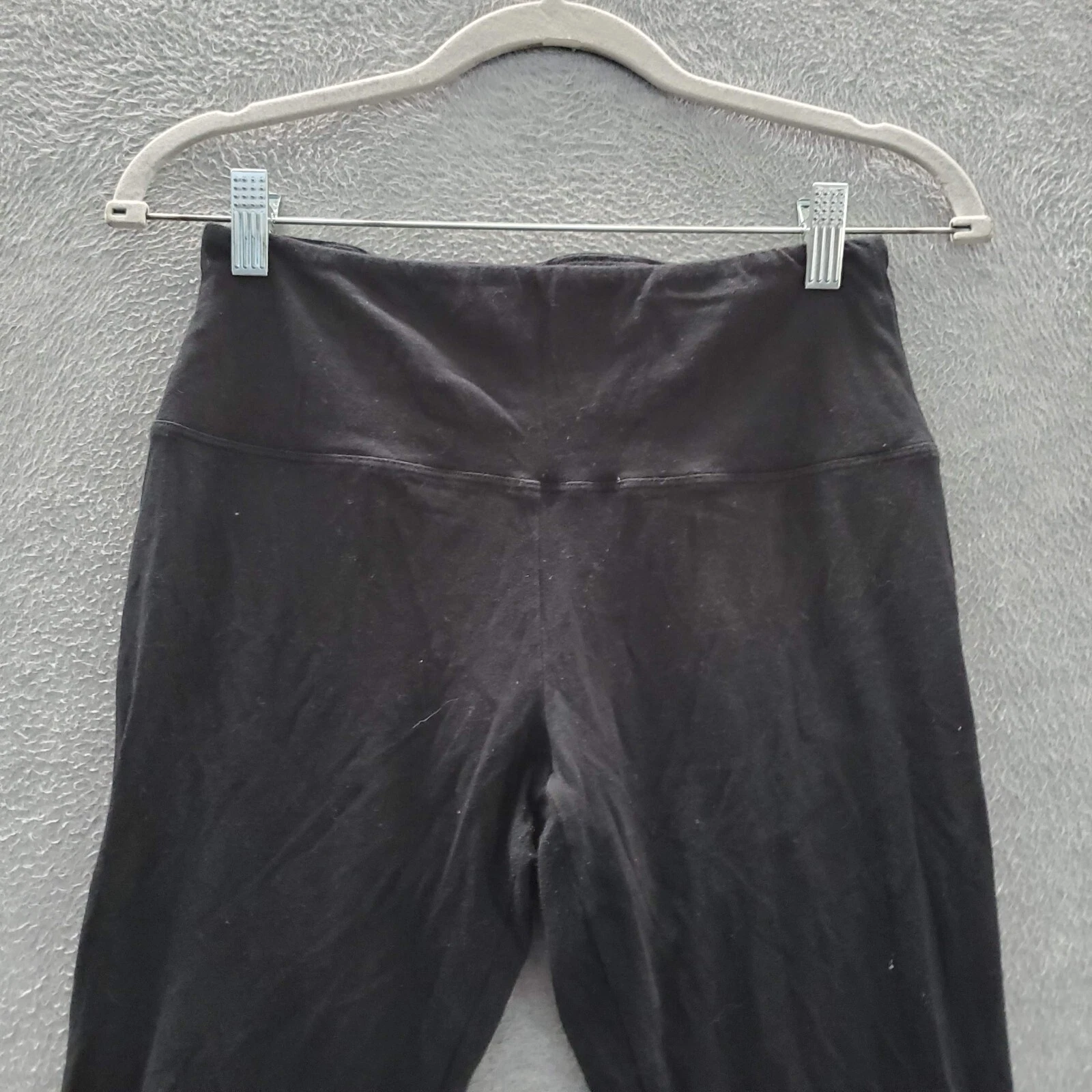 victoria-secret-vs activewear yoga pants