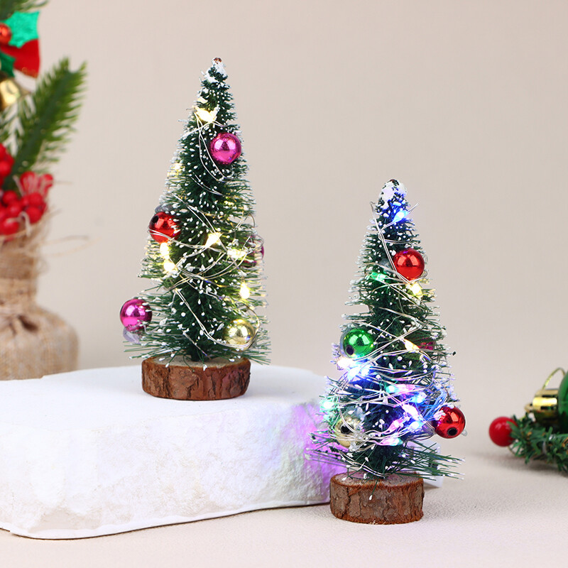 Dollhouse Miniature Christmas Tree With LED Light Dolls House Christmas