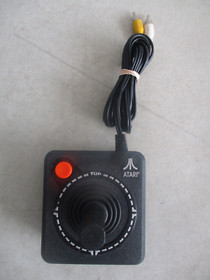 2002 ATARI 2600 JAKKS PACIFIC PLUG AND PLAY VIDEO GAME CONSOLE