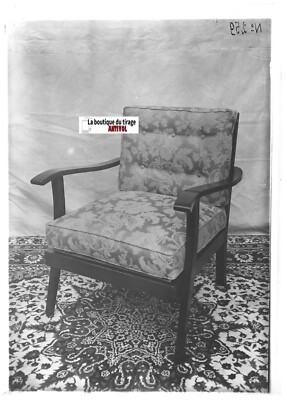 Glasplatte altes Foto positiv schwarz-weiß 13x18 cm Sessel Vintage