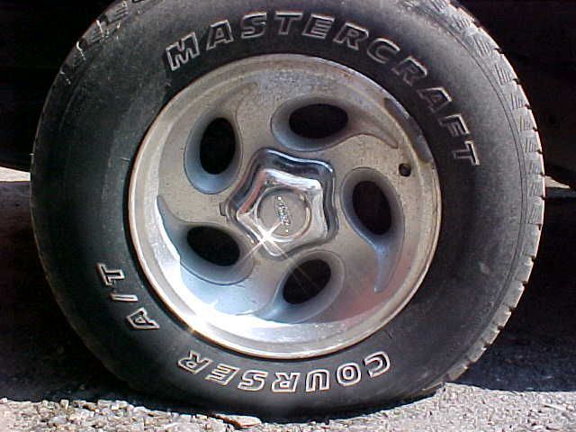 95 96 97 FORD EXPLORER AUDIO EQUIPMENT CD CHANGER 10 DISC 215085