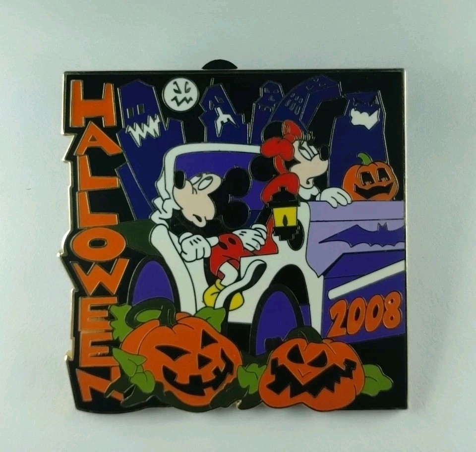 2008 Disney World Store New York Halloween Pin Mickey Mouse LE 1000 - USED