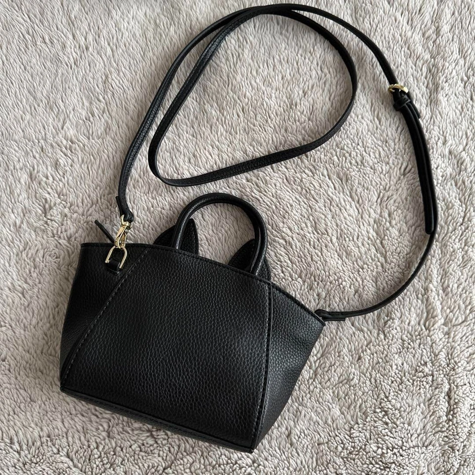 Samantha Thavasa × Sailor Moon Luna Shoulder Bag Collaboration Limited Japan - Image 2 of 3