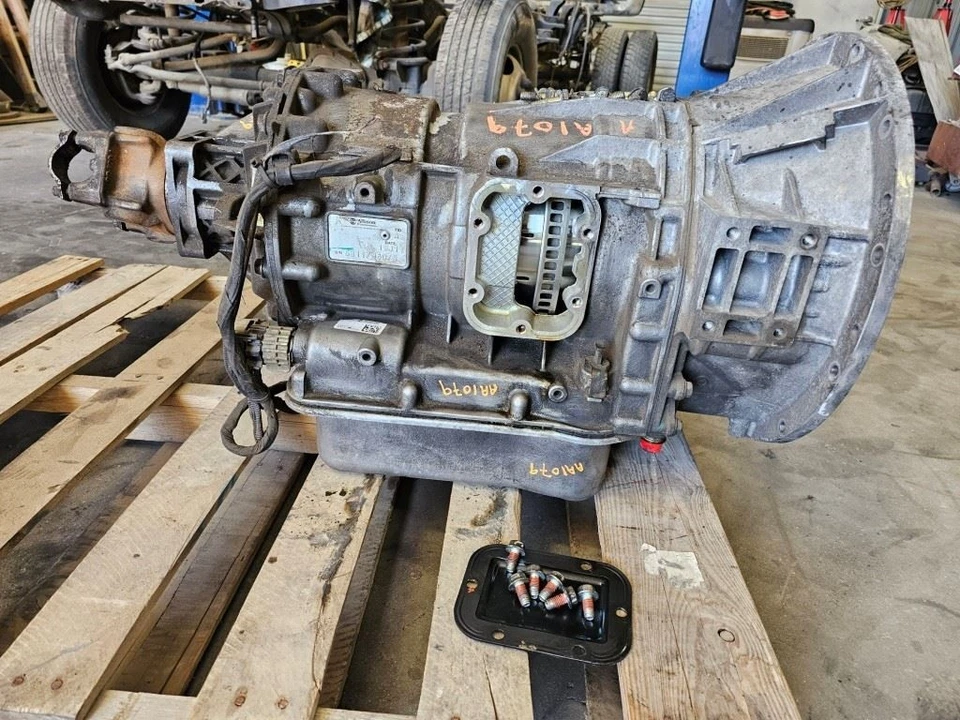 Freightliner M2-106 Allison 2020 2200HS transmisión 6311786076 envío salida Foto 3 de 4