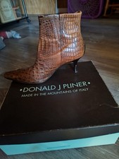 Donald J Pliner Made In The Mountains Of Ital...