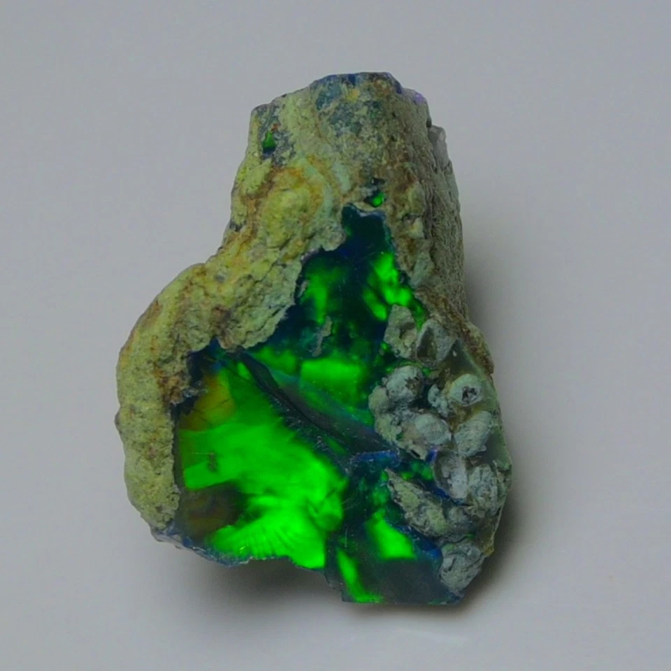 Black Ethiopian Opal Rough 14.25, Smoked Black Opal Raw, Fire Opal - Image 4 of 4