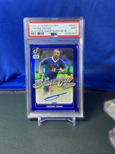 2024-25 Panini Donruss FIFA the Beautiful Game Autographs Zinedine Zidane Blue BGZZ
