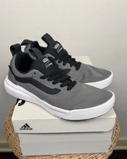 Talla 5.5 / 7 Mujer - VANS UltraRange Rapidweld Peltre Negro Blanco VN0A5HYS195