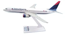 Flight Miniatures Delta Shuttle Boeing 737-800 Desk Display 1/200 Model Airplane