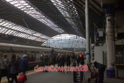 FOTO GLASGOW QUEEN STREET STATION DER 1156 SCOTRAIL ANKUNFT VON OBAN. 2017