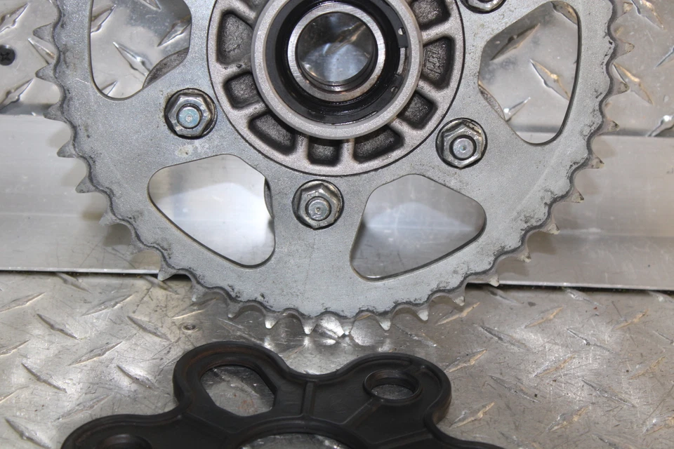 2009 DUCATI MONSTER 696 ЗАДНИЙ ЗВЕЗДОЧКА 45T - Изображение 4 из 4