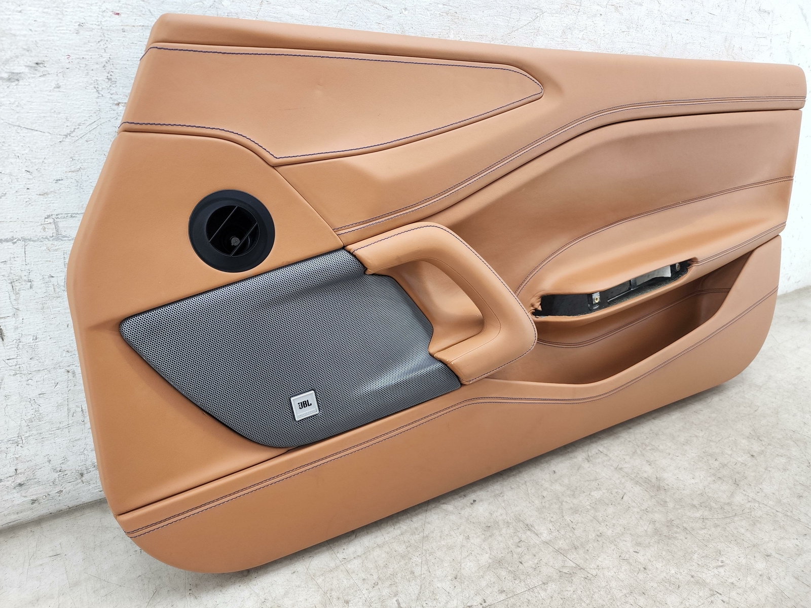 2017-2020 FERRARI GTC4LUSSO RIGHT FRONT DOOR PANEL TRIM COVER CUOIO LEATHER OEM