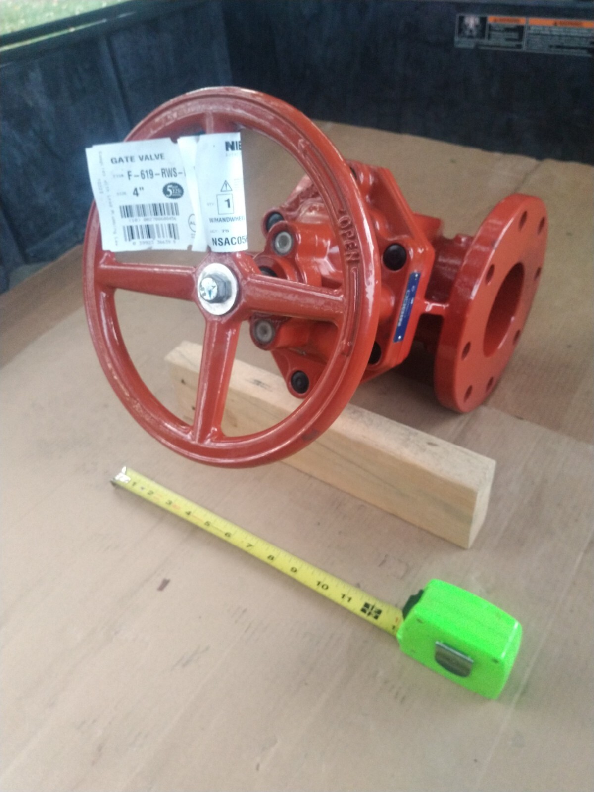 1) **New** "Nibco" F-619-RWS-HW, Gate Valve, Class 125, 4" Flange. **Cheap**