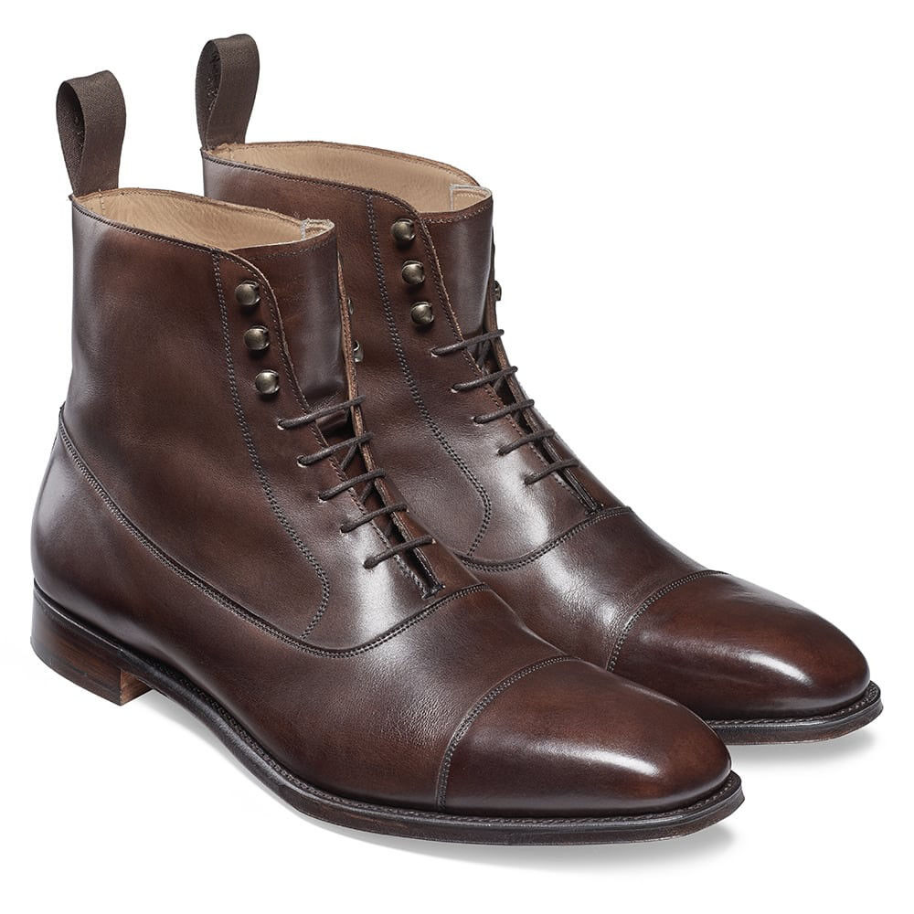 cap toe chelsea boot