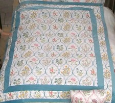 Cozee Home Patchwork Quilt Überwurf blau Blumen 250 cm x 260 cm (98" x 102") QVC.
