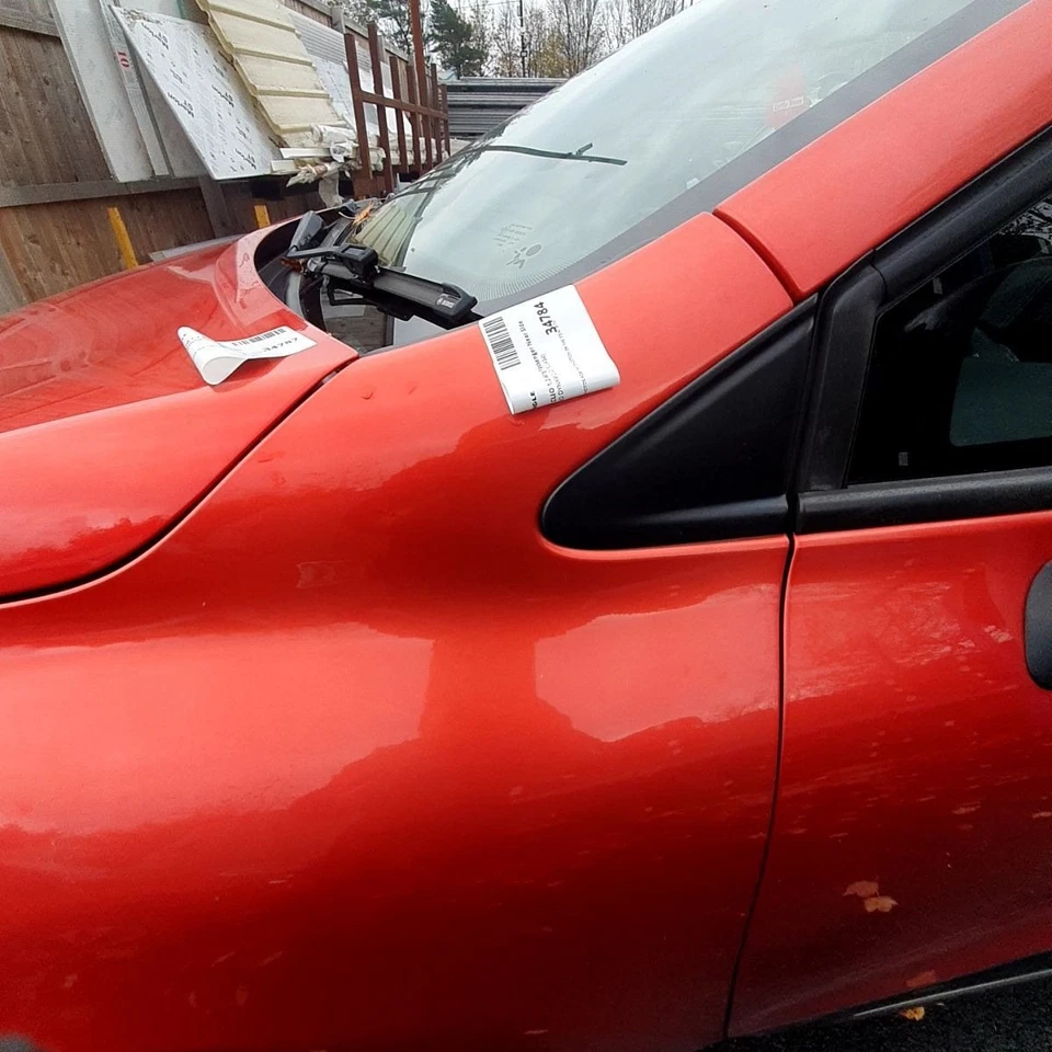 2012-2016 RENAULT CLIO 1.2 Wing Passenger Near Side - Image 3 of 4