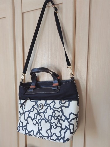 TOUS 2 vías Bolso de Hombro Cartera Lona Patrón de Oso Beige Negro Correa de Mano - Imagen 9 de 9
