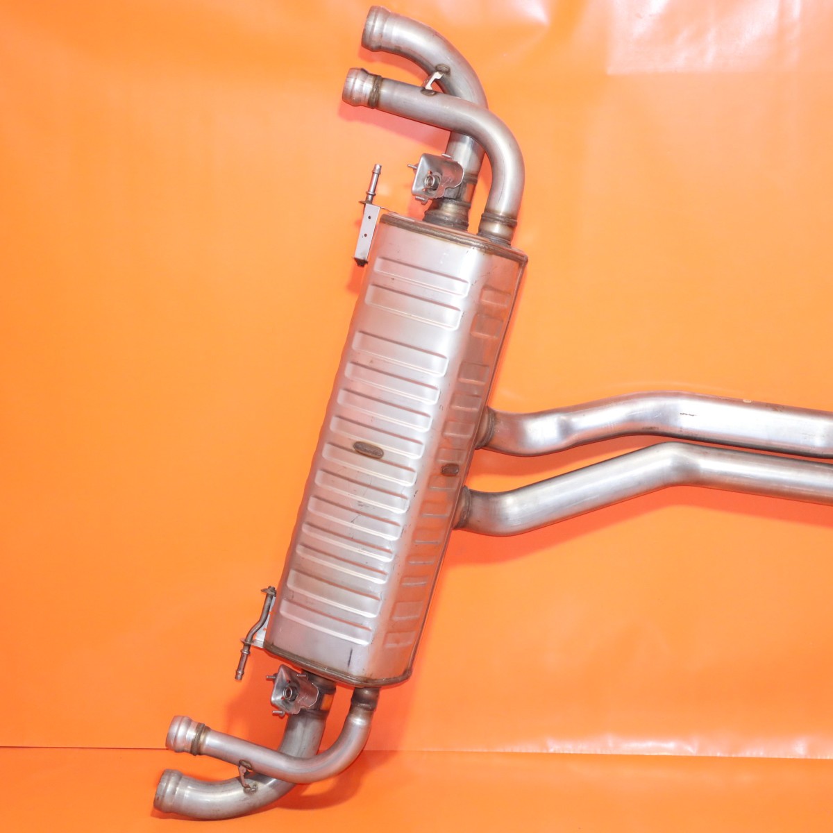 Bentley Bentayga 2016-2020 Muffler P/N 36A253411