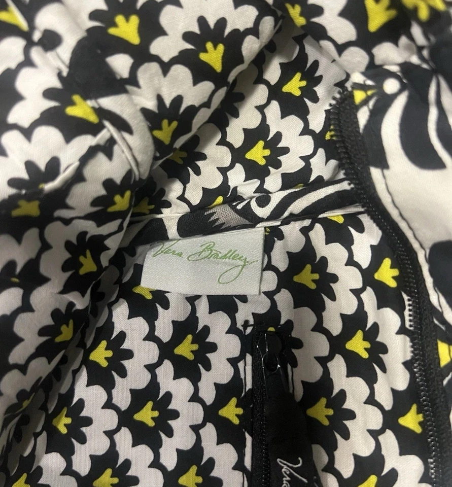 Vera Bradley Shoulder Double Strap Fanfare Pleated Tote/Bag/Purse - Image 4 of 4