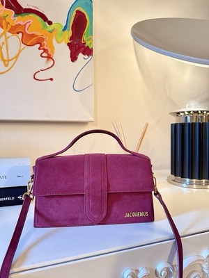 Jacquemus Tasche Le Grand Bambino Tasche Burgundy mit Schultergürtel