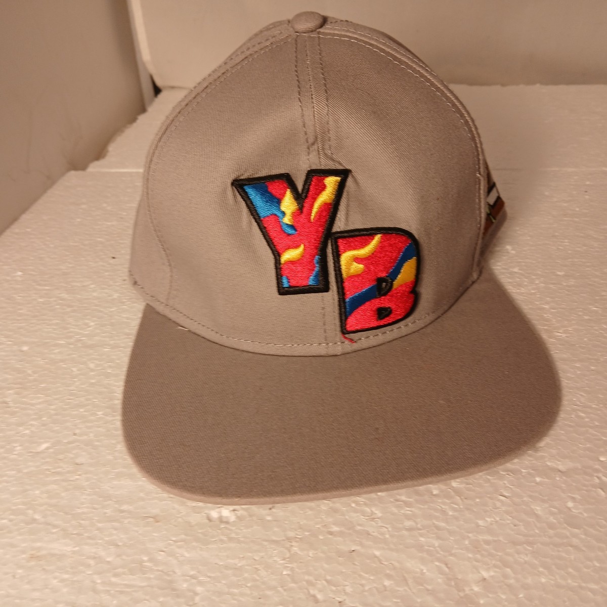 Yogi Bear Snapback Hat Tan Brown Hanna-Barbera Cap Multicolor YB Embroidered OSF View 2