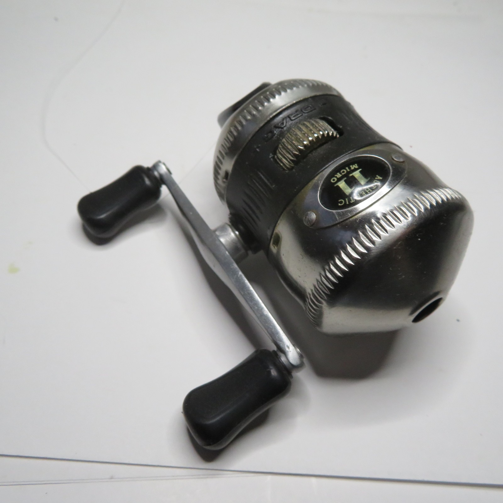 FISHING REEL ZEBCO 11 AUTHENTIC MICRO LINE 2-4 LB ADJUSTABLE DRAG MADE IN CHINA