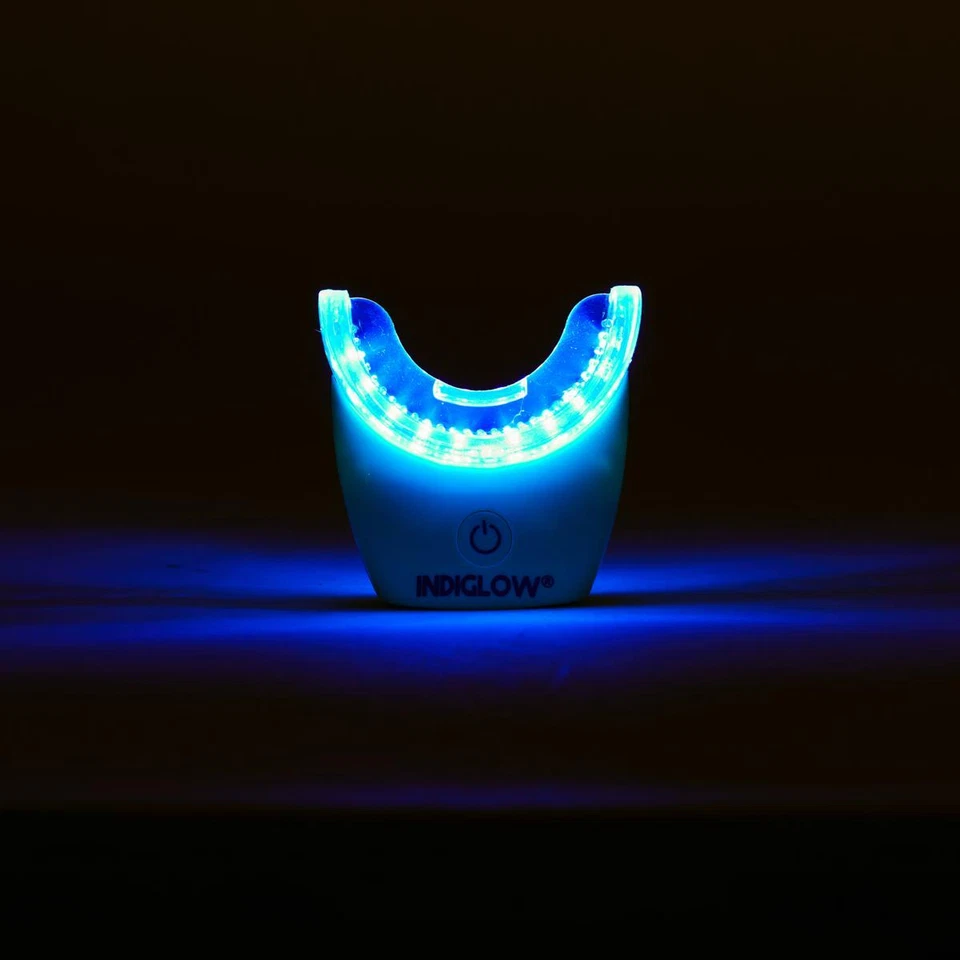 Sistema de luz blanqueadora de dientes intelliWHiTE® INDIGLOW™ con blanco profesional #698-269 Foto 2 de 4