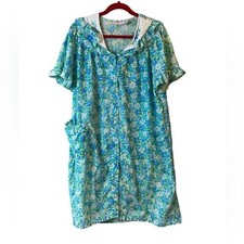 Vintage Spotlight Blue Teal Floral Embroidered House Coat