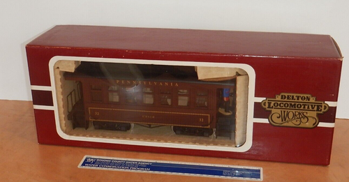 DELTON G SCALE PENNSYLVANIA PASSENGER CAR 3210, WITH LIGHT