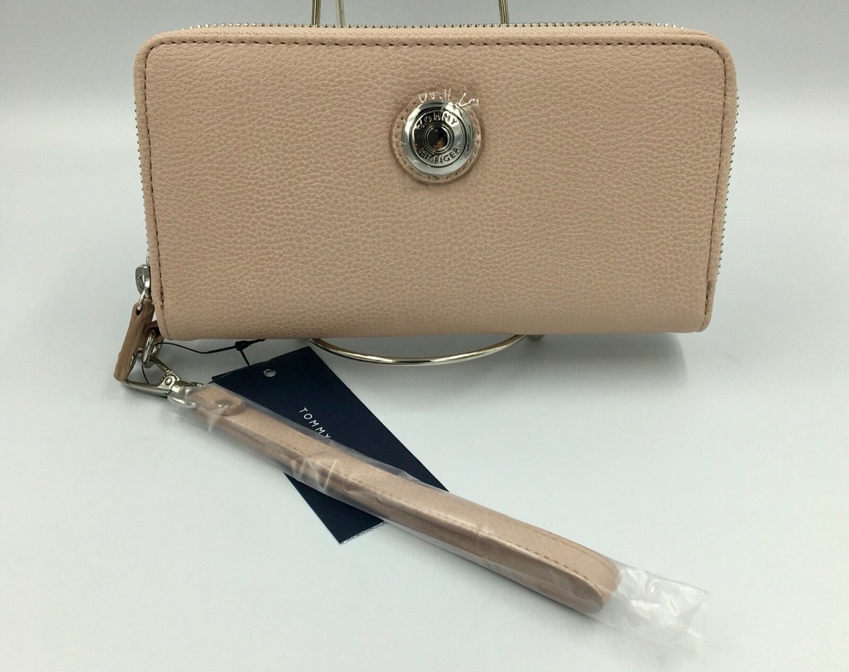 Tommy Hilfiger Women's Wristlet Wallet Zip-Around NWT Blush Nude