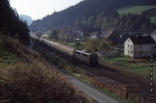 Originaldia 140 810,  bei Ludwigstadt, 20.10.1978