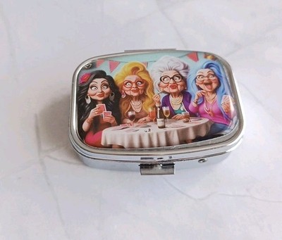 Rechteckige Metall Pillendose Komisches Damen Design 2 Fächer 2 x 1,5 cm