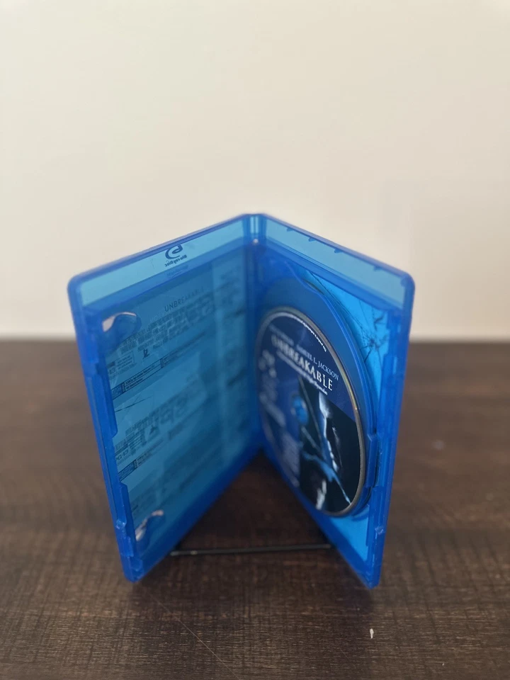 M. Night Shyamalan's Eastrail 177 Trilogy (3-Blu-ray Set, 2019) RARE OOP - Image 2 of 4