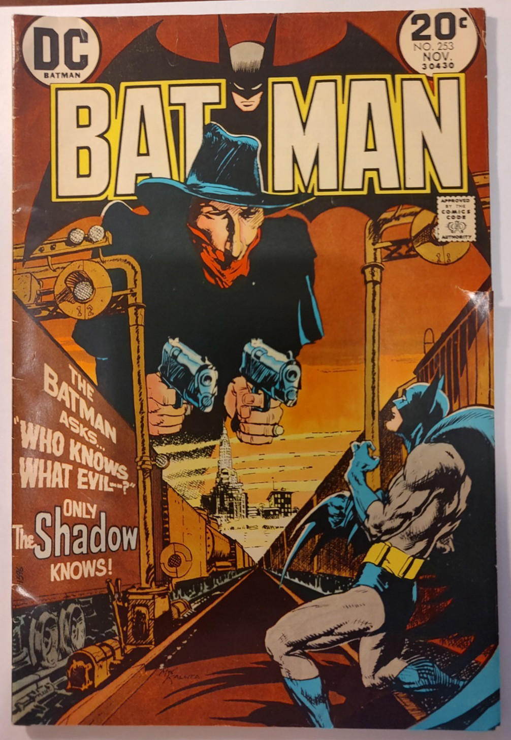 DC Comics Batman #253 1973 Bronze Age Denny O'Neil Michael Kaluta The Shadow