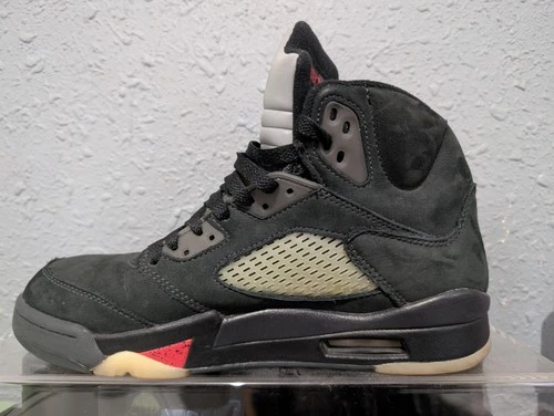 Air Jordan 5 Retro Gore-Tex Women's Sneakers Size 9W/7.5M Off-Noir