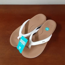 Reef Womens 10 Cushion Cloud White/tan Flip Flops Thong Sandel New