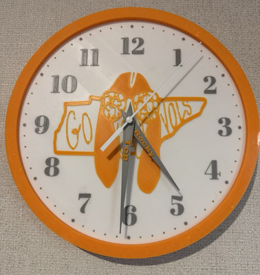 Go Vols Tennessee Rocky Top 10'' Round 3D Printed Retro Wall Clock