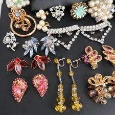 Vintage Antique Jewelry Lot Earrings Brooches Necklaces +More Rhinestones 33 Pcs