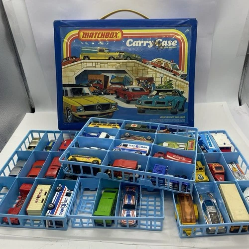 Matchbox Car Collectors Case Vintage Lesney Redlines Hot Wheels Corgis 70s Lot