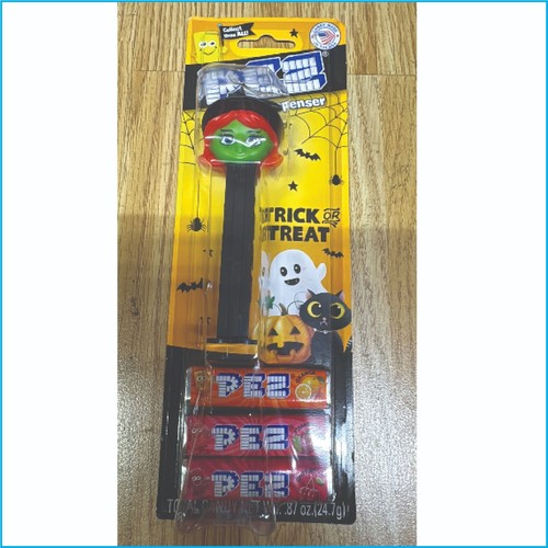 Distributeur PEZ Halloween Sorcière Brille dans le Noir 2011 Retiré Collection - Photo 3/12